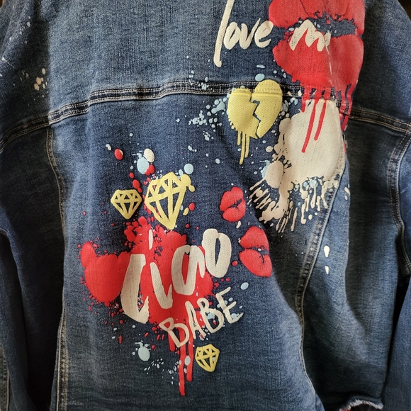 Ashley Stewart Blue Denim Grafitti Style Denim Jacket Size: 26/28 (NWT) - Picture 10 of 16